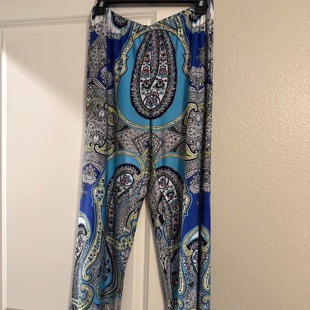 Wide leg flowy dress pants